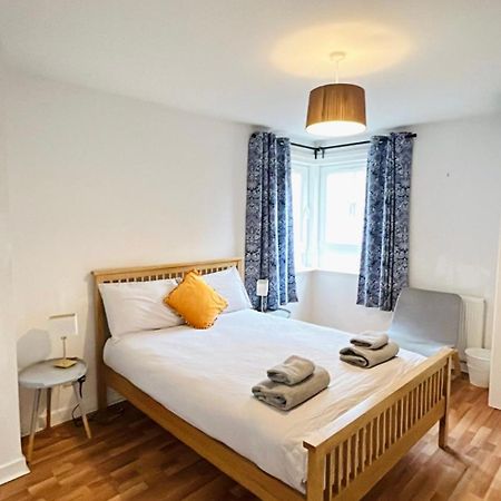 Modern Spacious Retreat Full Fibre Wi-Fi & Free Parking Единбург Екстер'єр фото