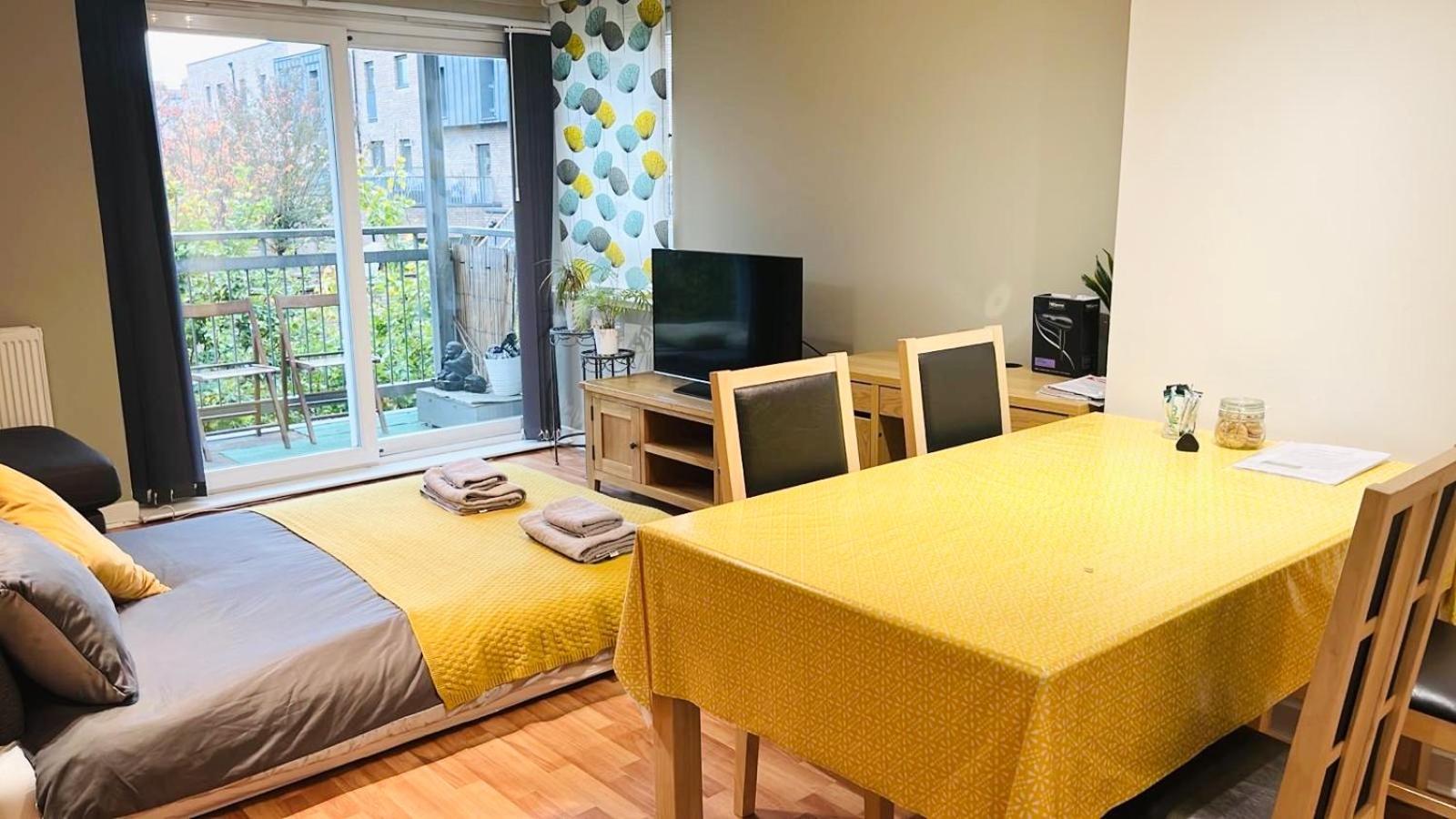 Modern Spacious Retreat Full Fibre Wi-Fi & Free Parking Единбург Екстер'єр фото