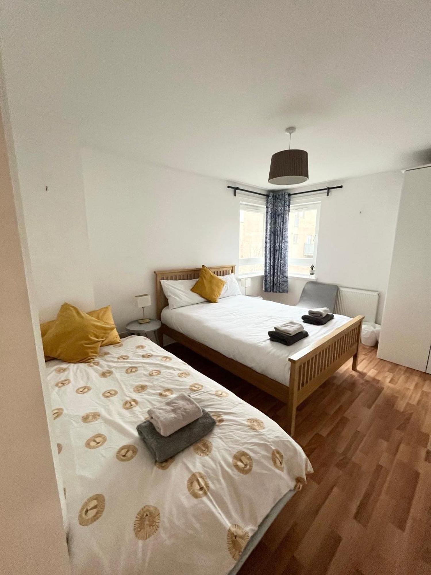 Modern Spacious Retreat Full Fibre Wi-Fi & Free Parking Единбург Екстер'єр фото