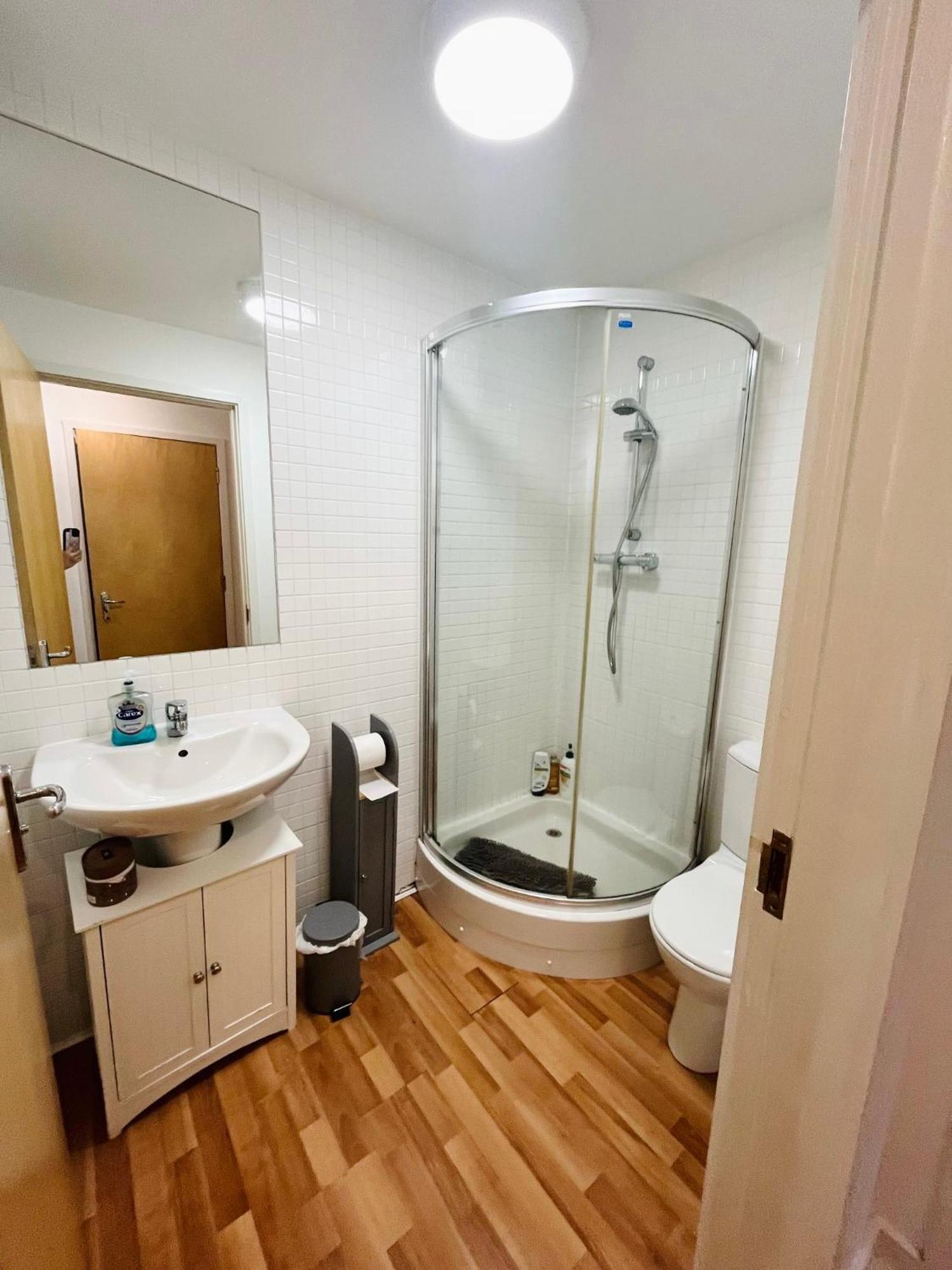 Modern Spacious Retreat Full Fibre Wi-Fi & Free Parking Единбург Екстер'єр фото